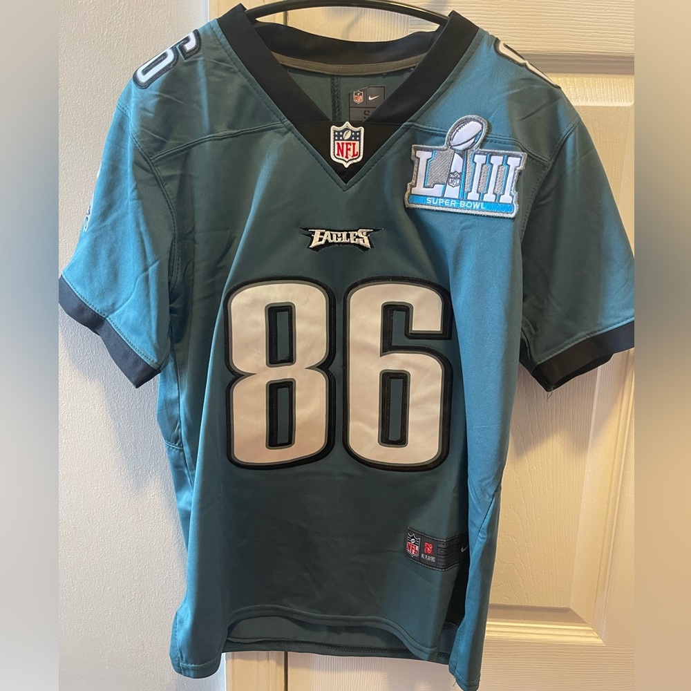 Philadelphia Eagles Zach Ertz Women’s (S) On-Field Super Bowl 57 jersey